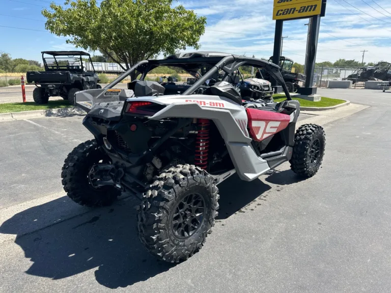 2024 CAN-AM 0 UTV Ontario OR 4C224 3