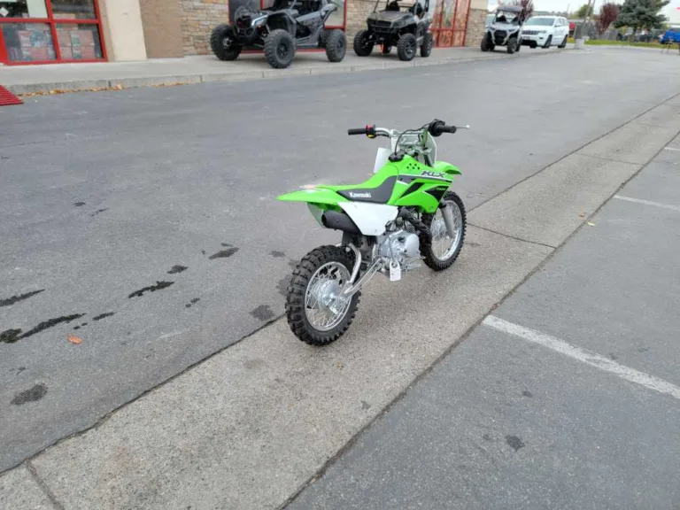 2024 KAWASAKI 0 MOTORCYCLE Ontario OR 4K200 3