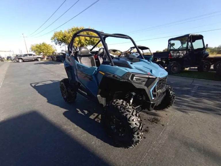 2024 POLARIS 0 UTV Ontario OR 4P413 4