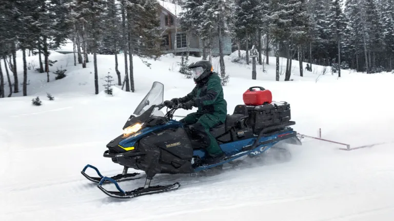 2025 SKI-DOO 0 SNOWMOBILE Ontario OR 5C166 3