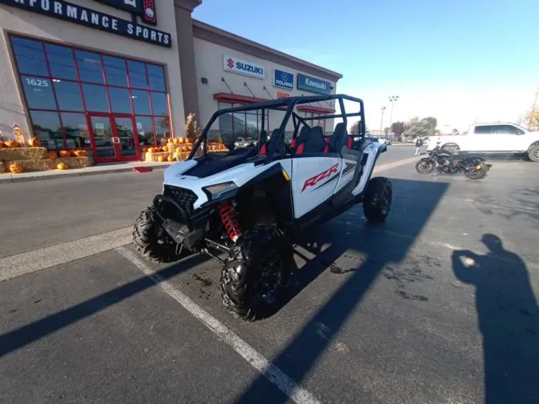 2024 POLARIS 0 UTV Ontario OR 4P452 2