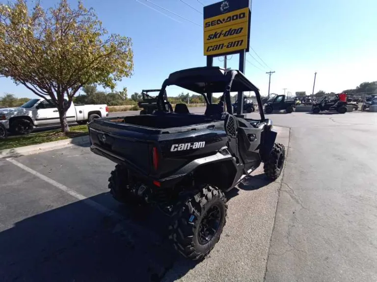 2025 CAN-AM 0 UTV Ontario OR 5C113 6