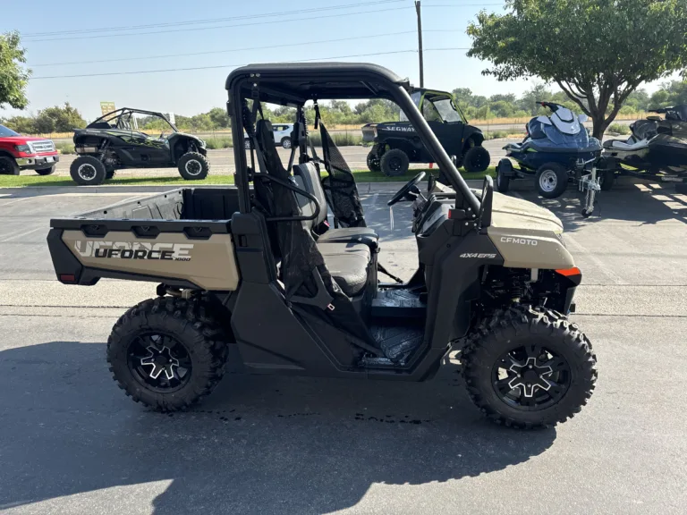 2024 CFMOTO 0 UTV Ontario OR 4F174 9