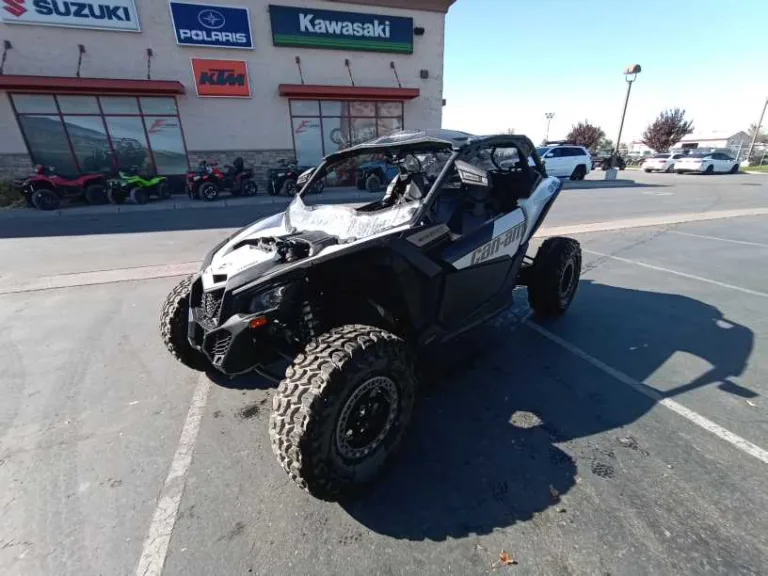 2024 CAN-AM 0 UTV Ontario OR 4C277 2