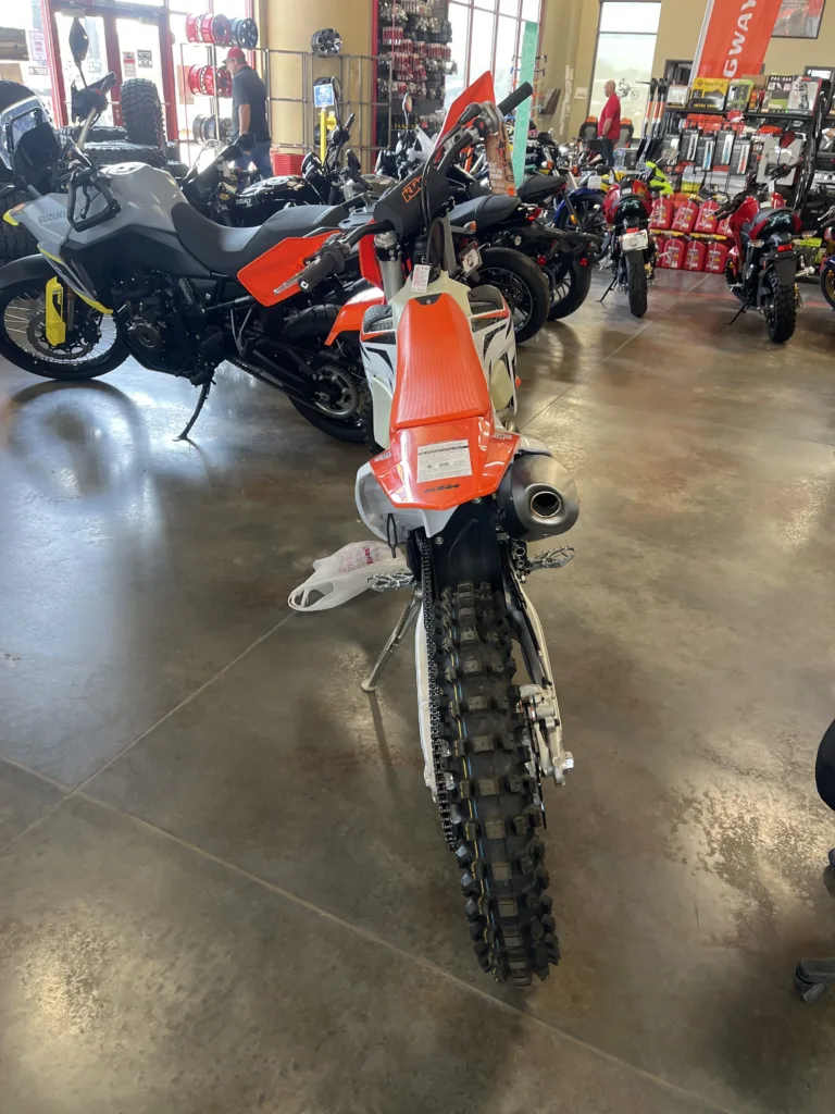 2024 KTM 0 MOTORCYCLE Ontario OR 4T176 7