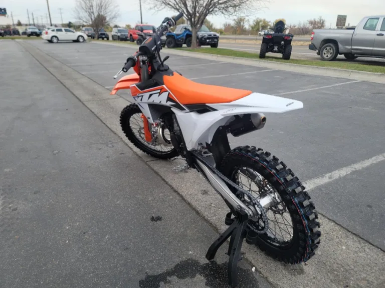 2024 KTM 0 MOTORCYCLE Ontario OR 4T161 5