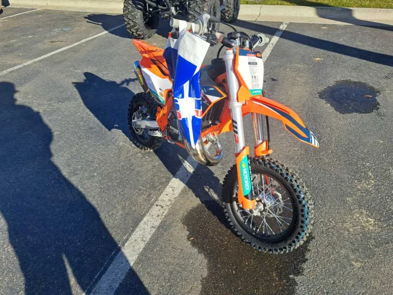 2024 KTM 0 MOTORCYCLE Ontario OR 4T188 3