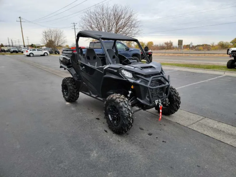 2024 CAN-AM 0 UTV Ontario OR 4C276 9