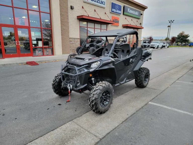 2024 CAN-AM 0 UTV Ontario OR 4C276 4