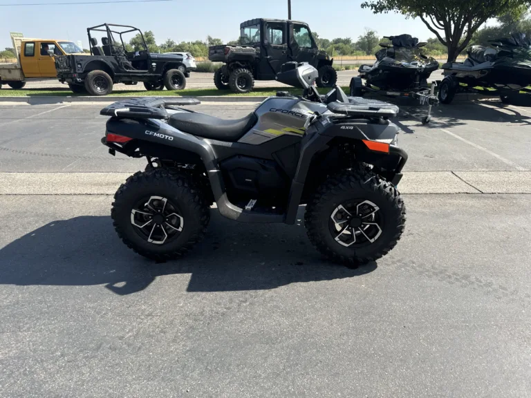 2024 CFMOTO 0 ATV Ontario OR 4F137 5