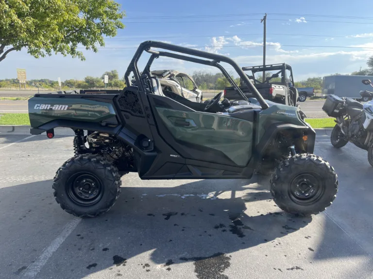 2024 CAN-AM 0 UTV Ontario OR 4C106 5