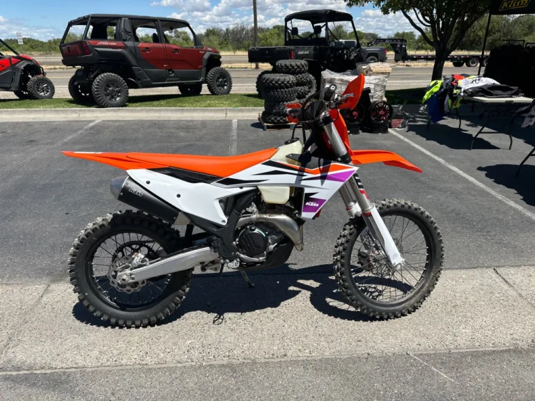 2024 KTM 0 MOTORCYCLE Ontario OR 4T127 6