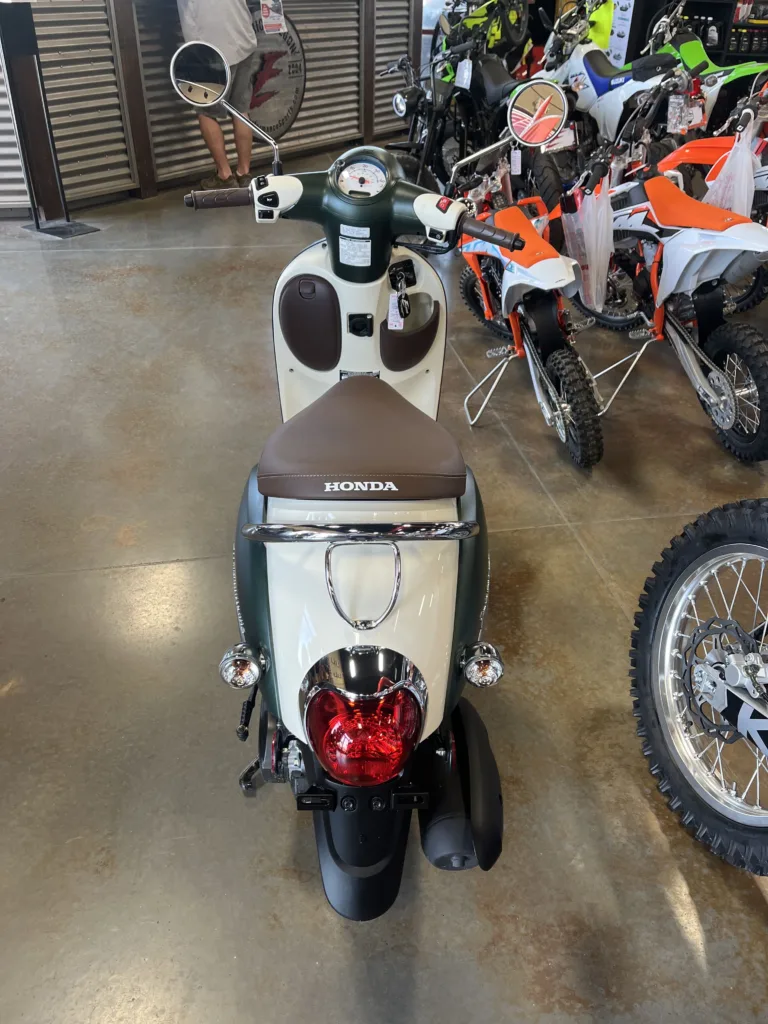 2024 HONDA 0 SCOOTER Ontario OR 4H117 7