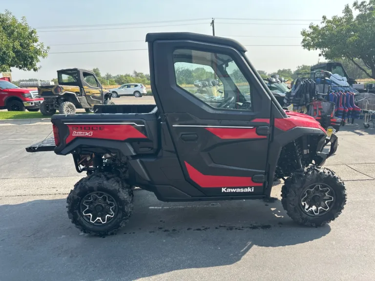 2024 KAWASAKI 3 UTV Ontario OR 4K245 5