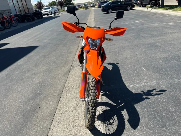 2024 KTM 0 MOTORCYCLE Ontario OR 4T180 8