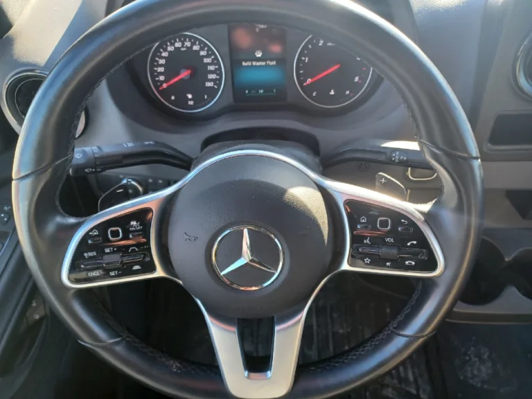 2020 MERCEDES-BENZ 0 OTHER Ontario OR 4P1182 9