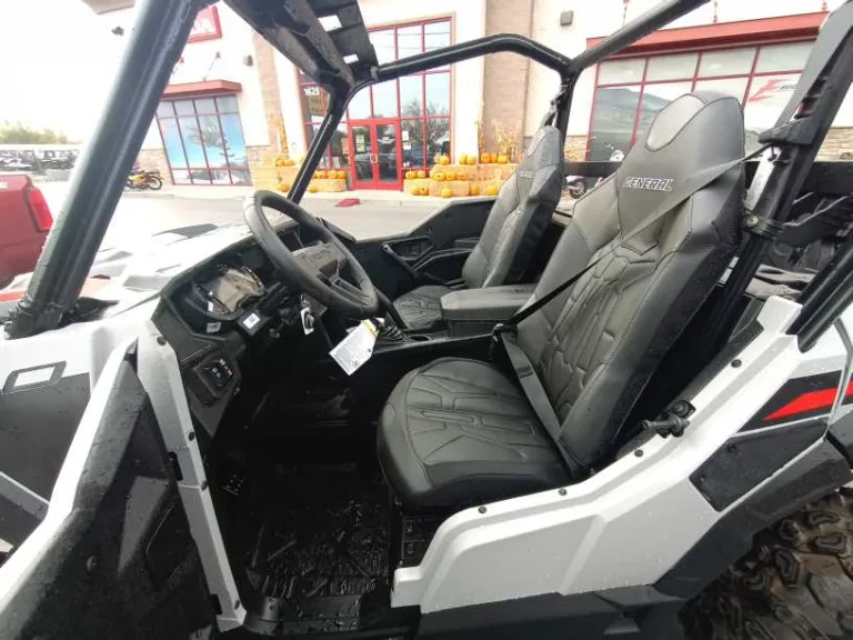 2025 POLARIS 0 UTV Ontario OR 5P141 11