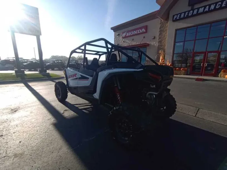 2024 POLARIS 0 UTV Ontario OR 4P452 8