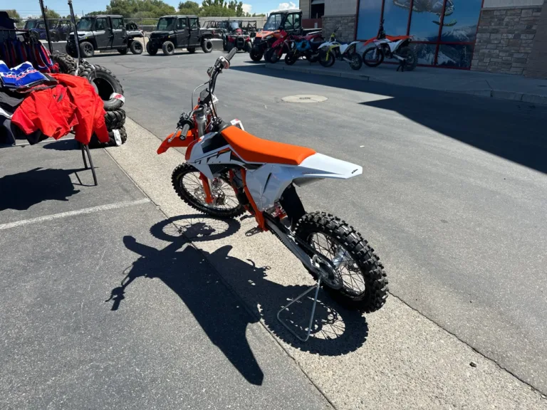 2024 KTM 0 MOTORCYCLE Ontario OR 4T150 8