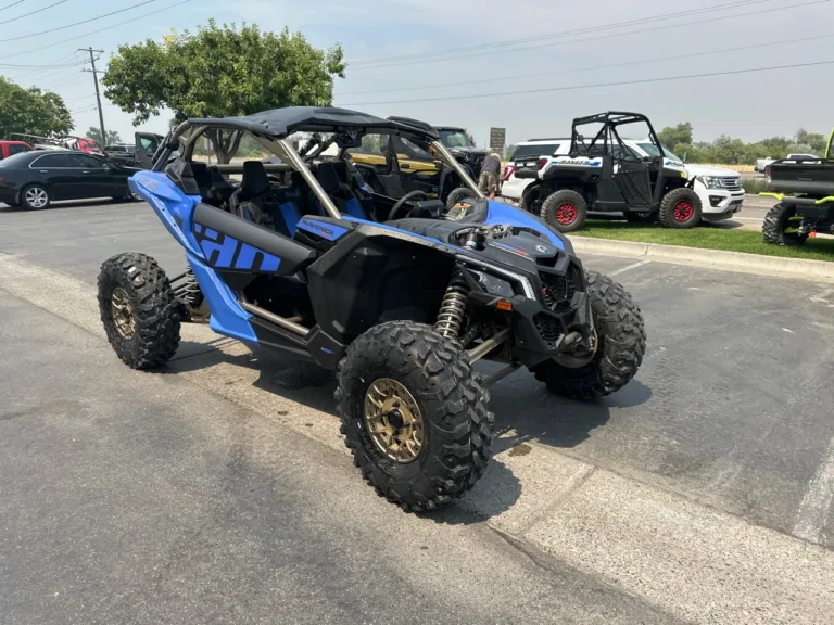 2024 CAN-AM 0 UTV Ontario OR 4C230 6