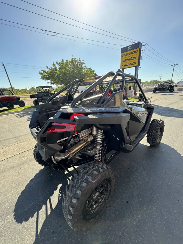 2024 POLARIS 0 UTV Ontario OR 4P411 10