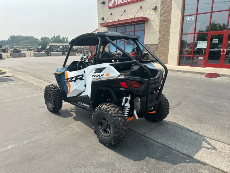 2024 POLARIS 0 UTV Ontario OR 4P325 10