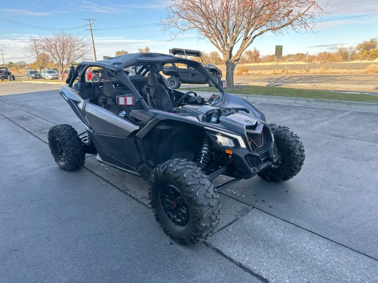 2018 CAN-AM 5728 UTV Ontario OR 4C2081 7