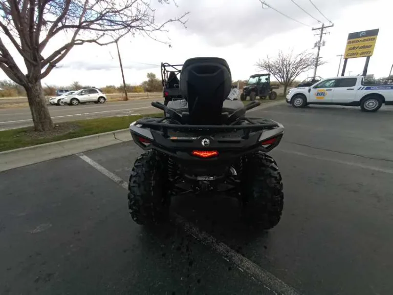 2025 CAN-AM 0 ATV Ontario OR 5C181 8