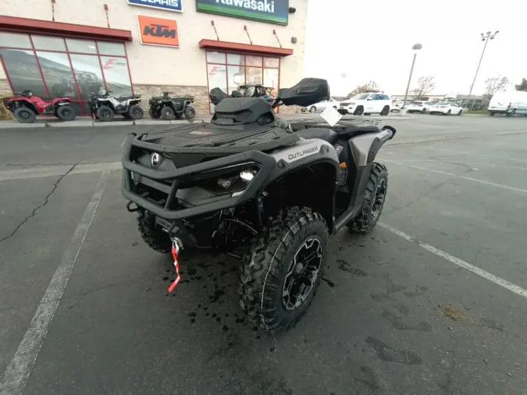 2025 CAN-AM 0 ATV Ontario OR 5C182 2