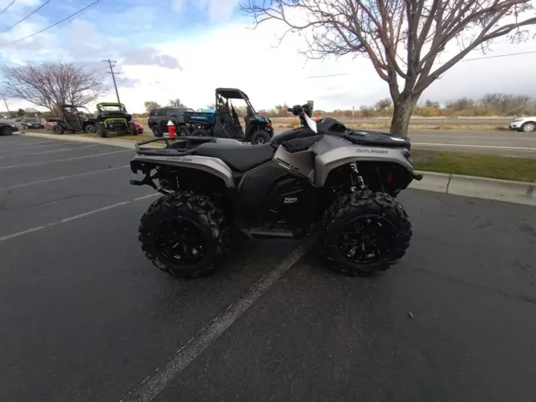 2025 CAN-AM 0 ATV Ontario OR 5C175 5