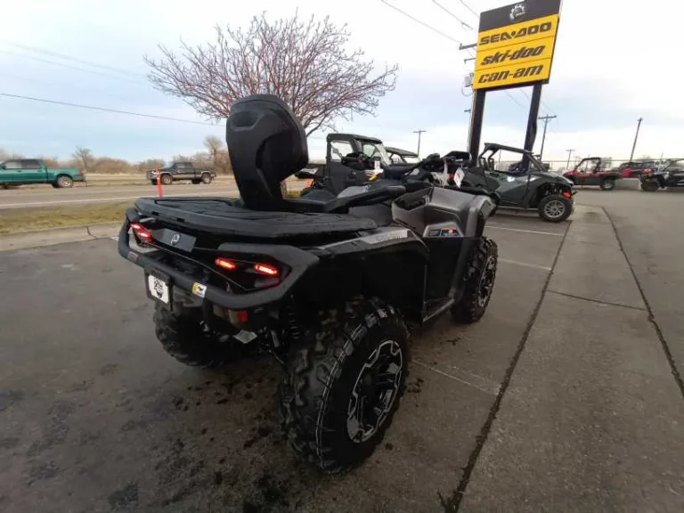 2025 CAN-AM 0 ATV Ontario OR 5C230 7