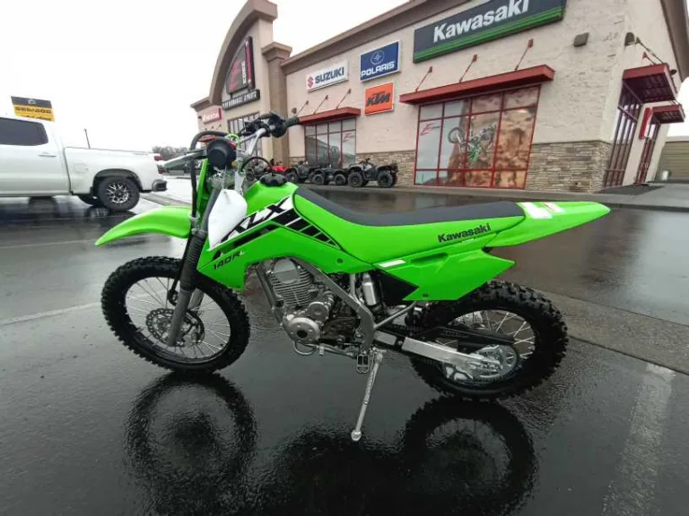 2025 KAWASAKI 1 MOTORCYCLE Ontario OR 5K122 2