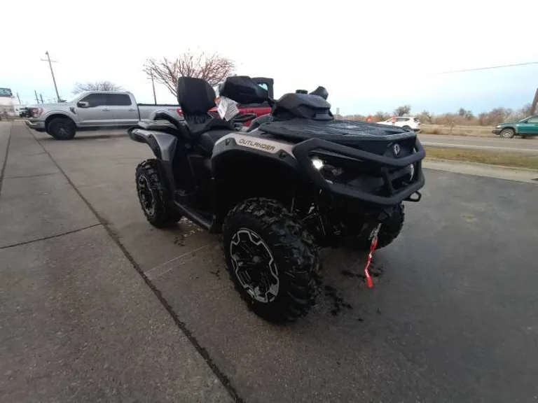 2025 CAN-AM 0 ATV Ontario OR 5C231 5