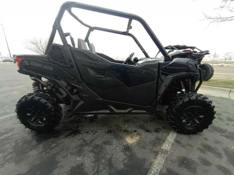 2025 CAN-AM 0 UTV Ontario OR 5C116 5