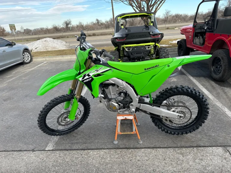 2025 KAWASAKI 0 DIRT BIKE Ontario OR 5K139 5